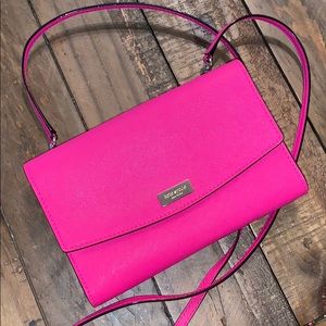 HOT PINK KATE SPADE CROSSBODY! NEVER USED!👛✨💍🥂